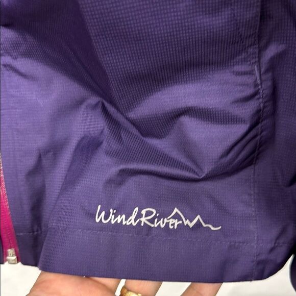 Women's Purple Windriver raincoat sz M - Picture 3 of 5